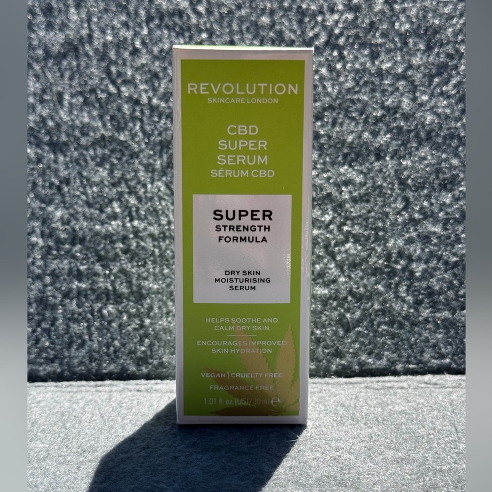 Revolution CBD Super Serum Hyaluronic Acid Luxe Hydrating Glow Skincare NIB